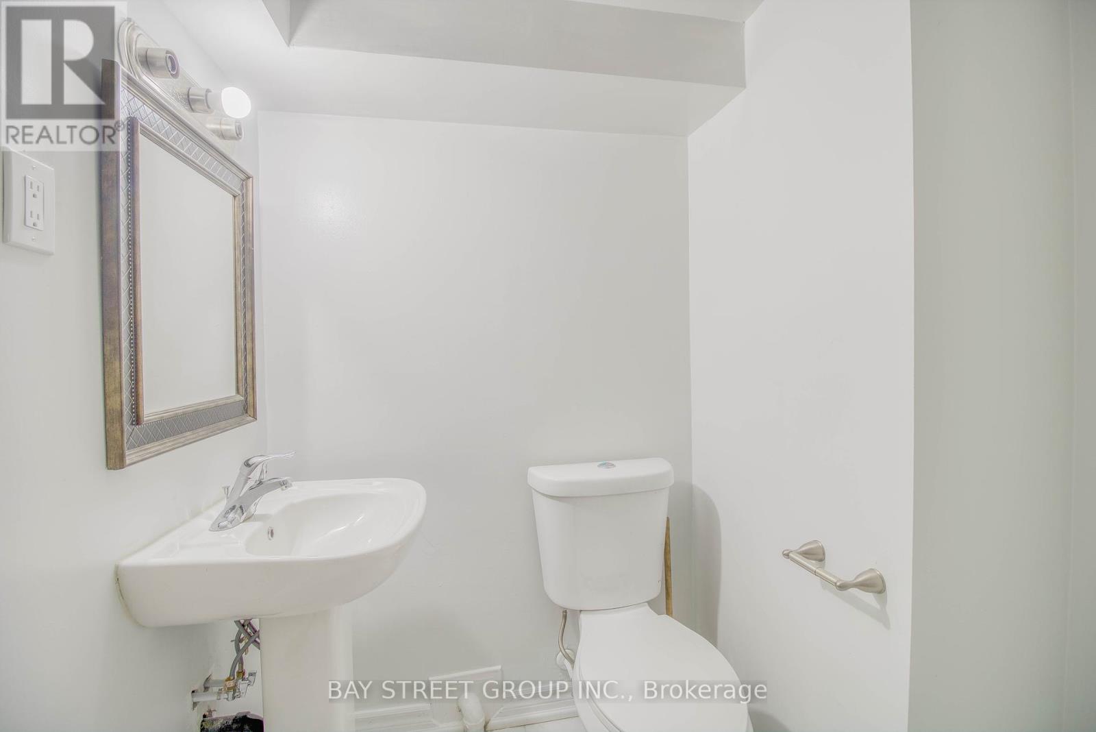 Basement #1 - 65 Davis Road, Aurora, Ontario  L4G 2B4 - Photo 5 - N12171845