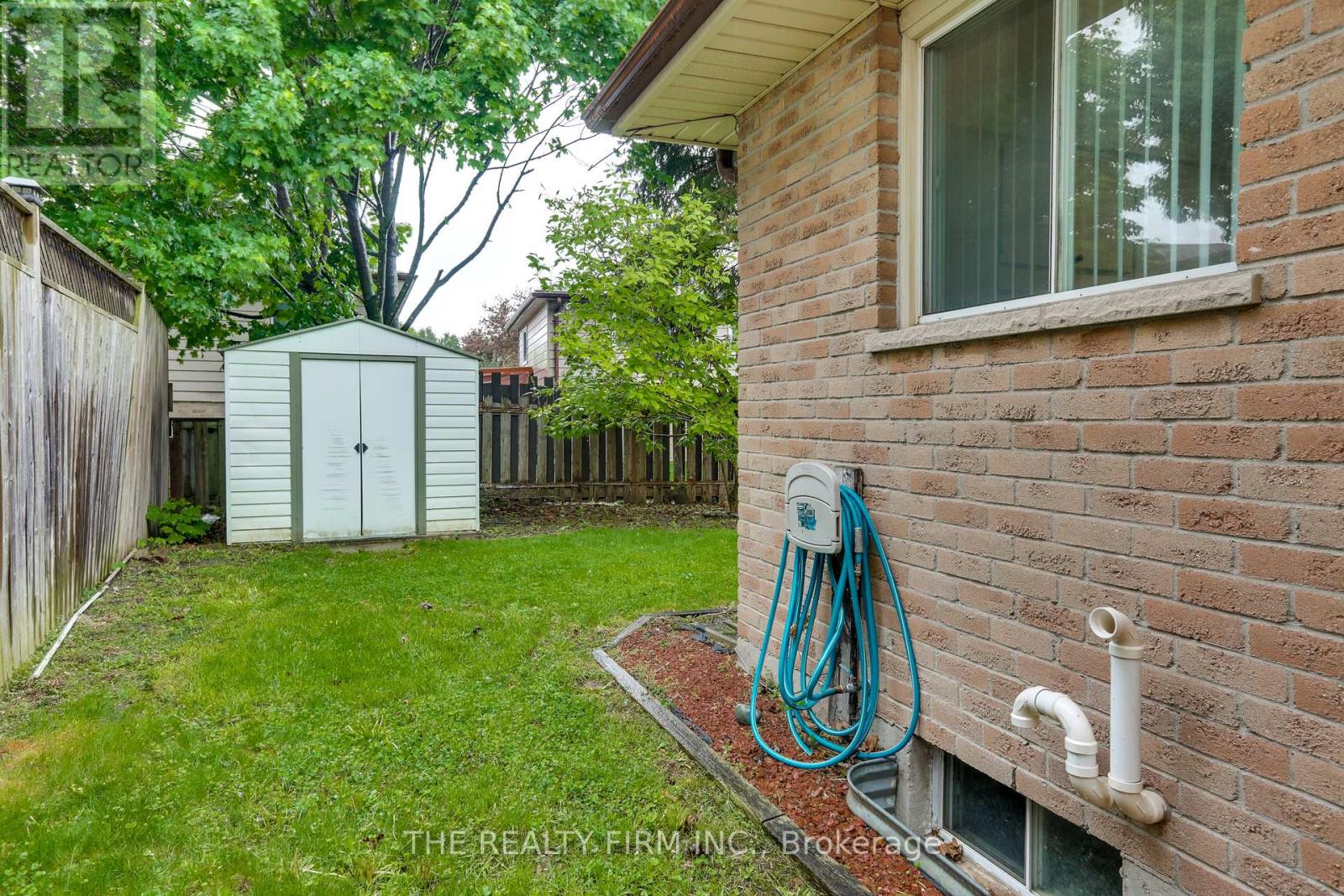 Photo 35 of 40 for 86 Caprice Crescent