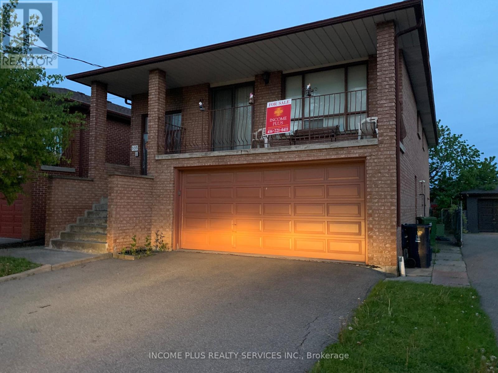 335 Ranee Avenue, Toronto, Ontario  M6A 1N9 - Photo 20 - W12048082