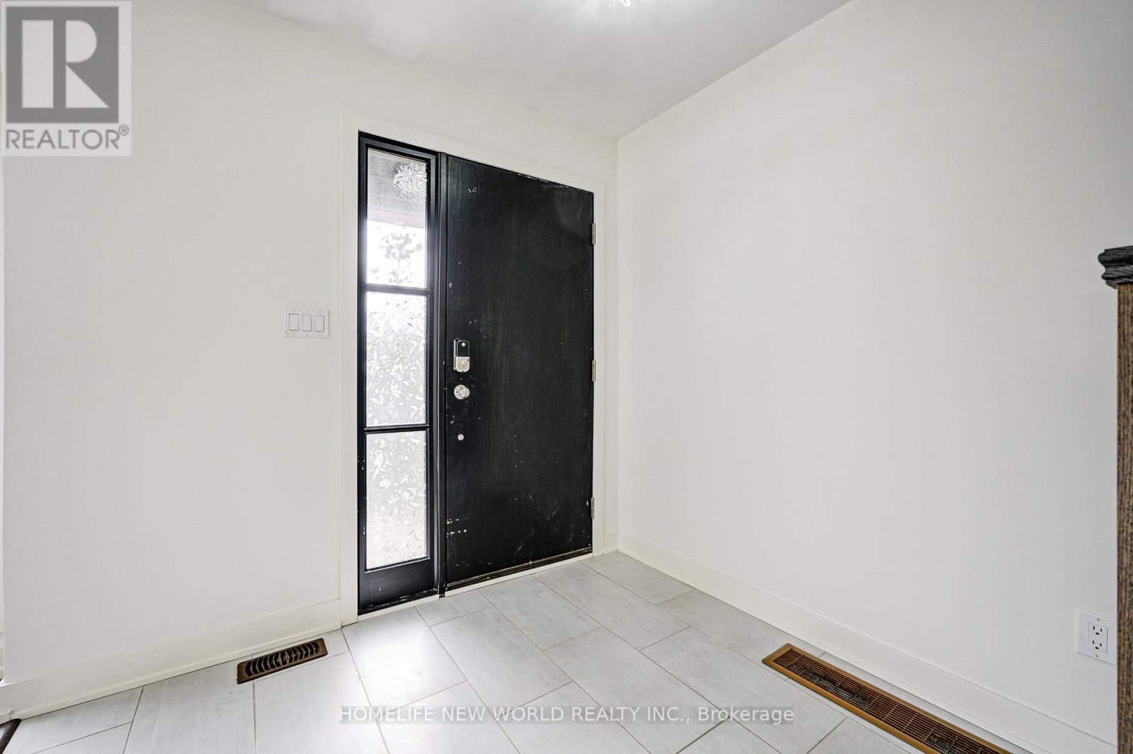 Property at 147 CARPACCIO AVENUE image 5