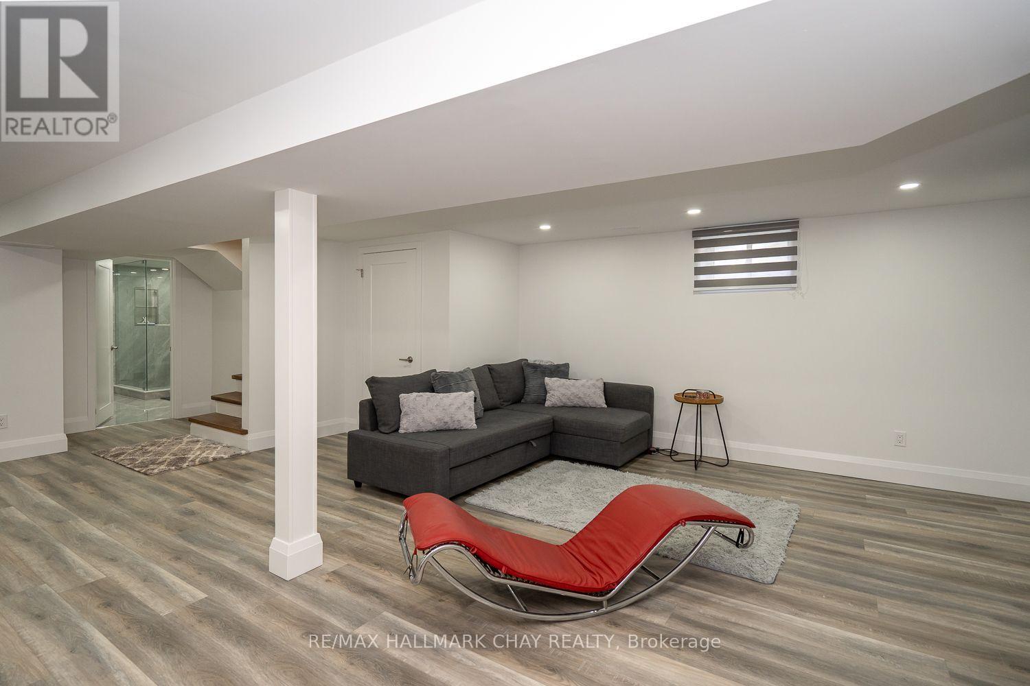 314 Centre Street N, New Tecumseth, Ontario  L0G 1A0 - Photo 37 - N12174945