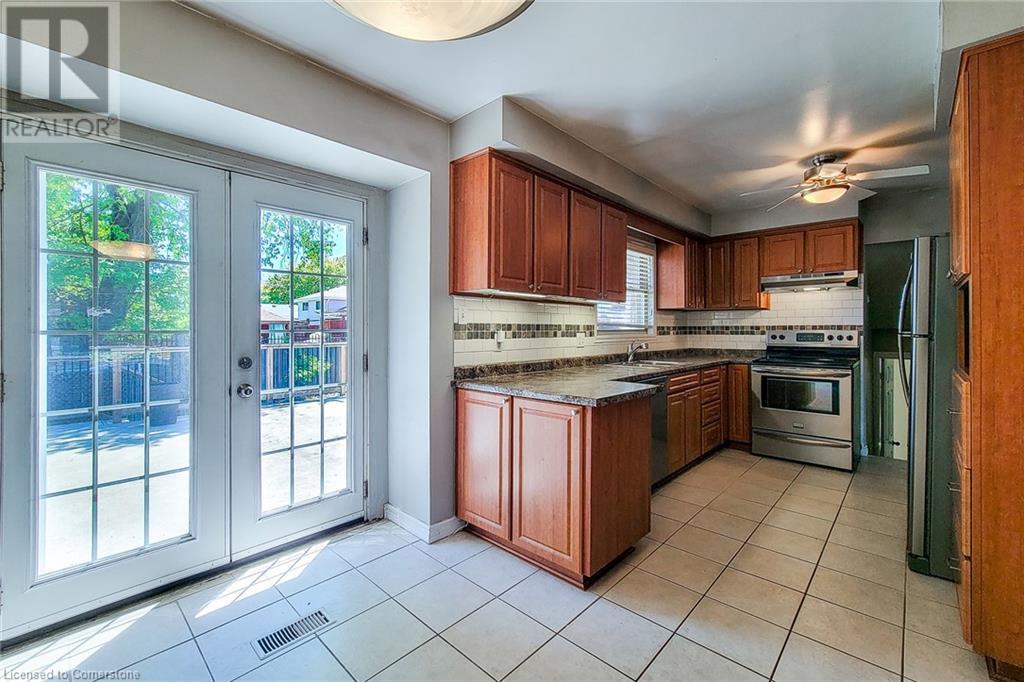 35 Cloke Court, Hamilton, Ontario  L8T 1N4 - Photo 14 - 40733834