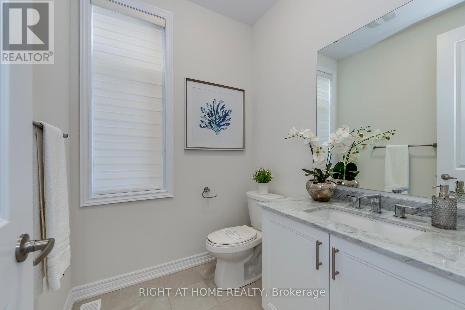 63 Carnegie Drive, Oakville, Ontario  L6H 7C5 - Photo 18 - W12174900