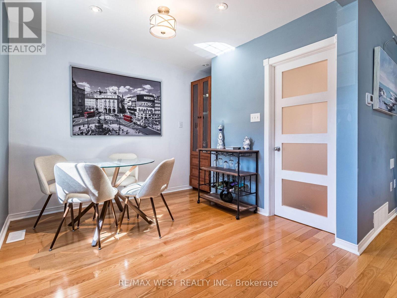 76 Laburnham Avenue, Toronto, Ontario  M8W 1S8 - Photo 44 - W12174906