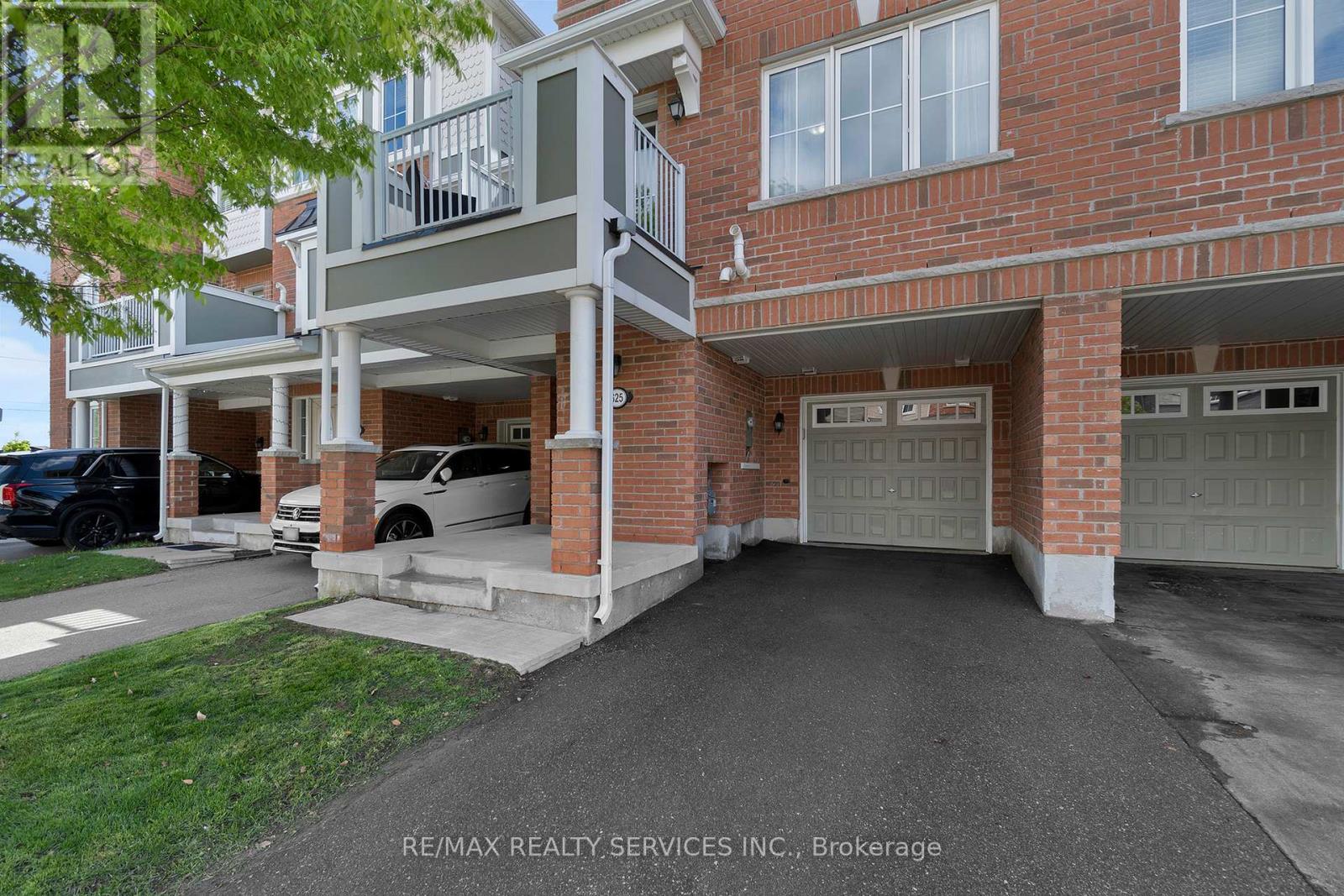 625 Laking Terrace, Milton, Ontario  L9T 9J5 - Photo 2 - W12174929