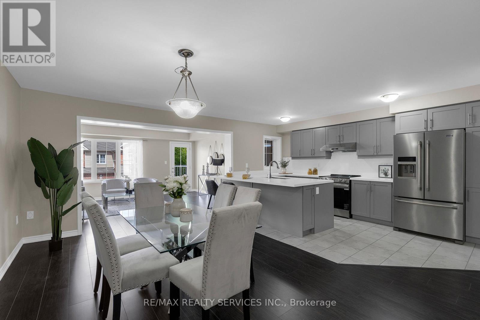 625 Laking Terrace, Milton, Ontario  L9T 9J5 - Photo 5 - W12174929