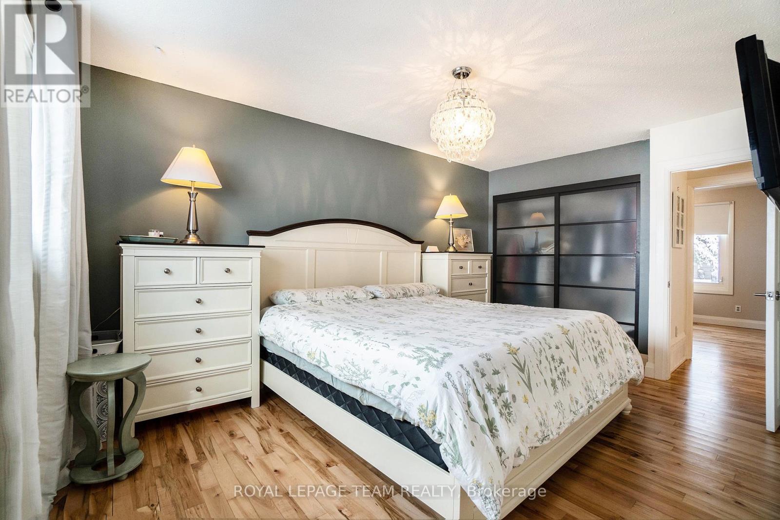 39 Cramer Drive, Ottawa, Ontario  K2H 5X6 - Photo 16 - X12073921