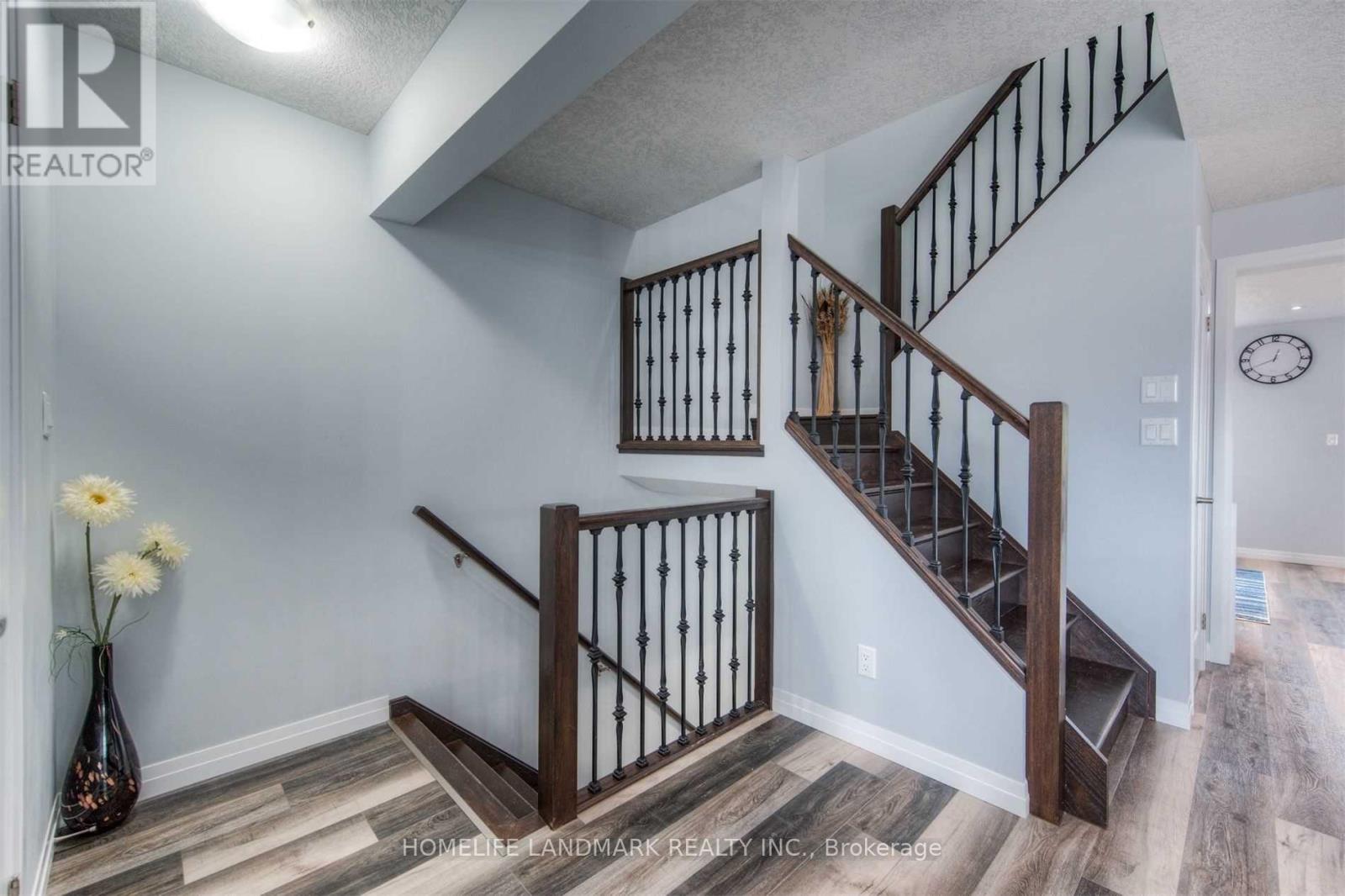 520 Wismer Street, Waterloo, Ontario  N2L 3K8 - Photo 12 - X12174917