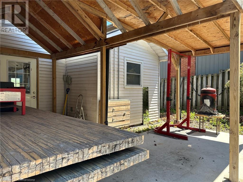 215 Main Street, Port Dover, Ontario  N0A 1N0 - Photo 45 - 40726254