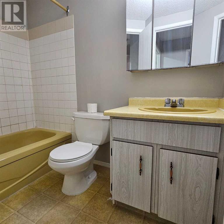 215b, 5611 9 Avenue, Edson, Alberta  T7E 1R5 - Photo 19 - A2195952