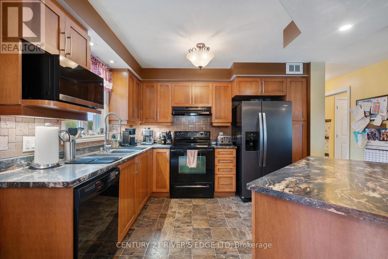 10957 Stampville Road, South Dundas, Ontario  K0E 1K0 - Photo 9 - X12143110