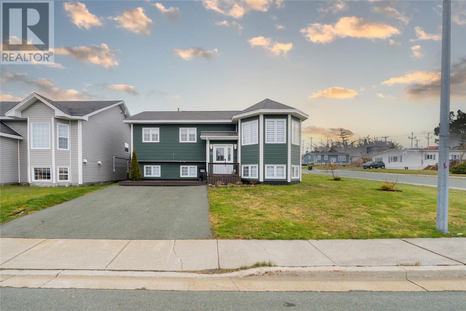 Property at 13 Plover Street image 1