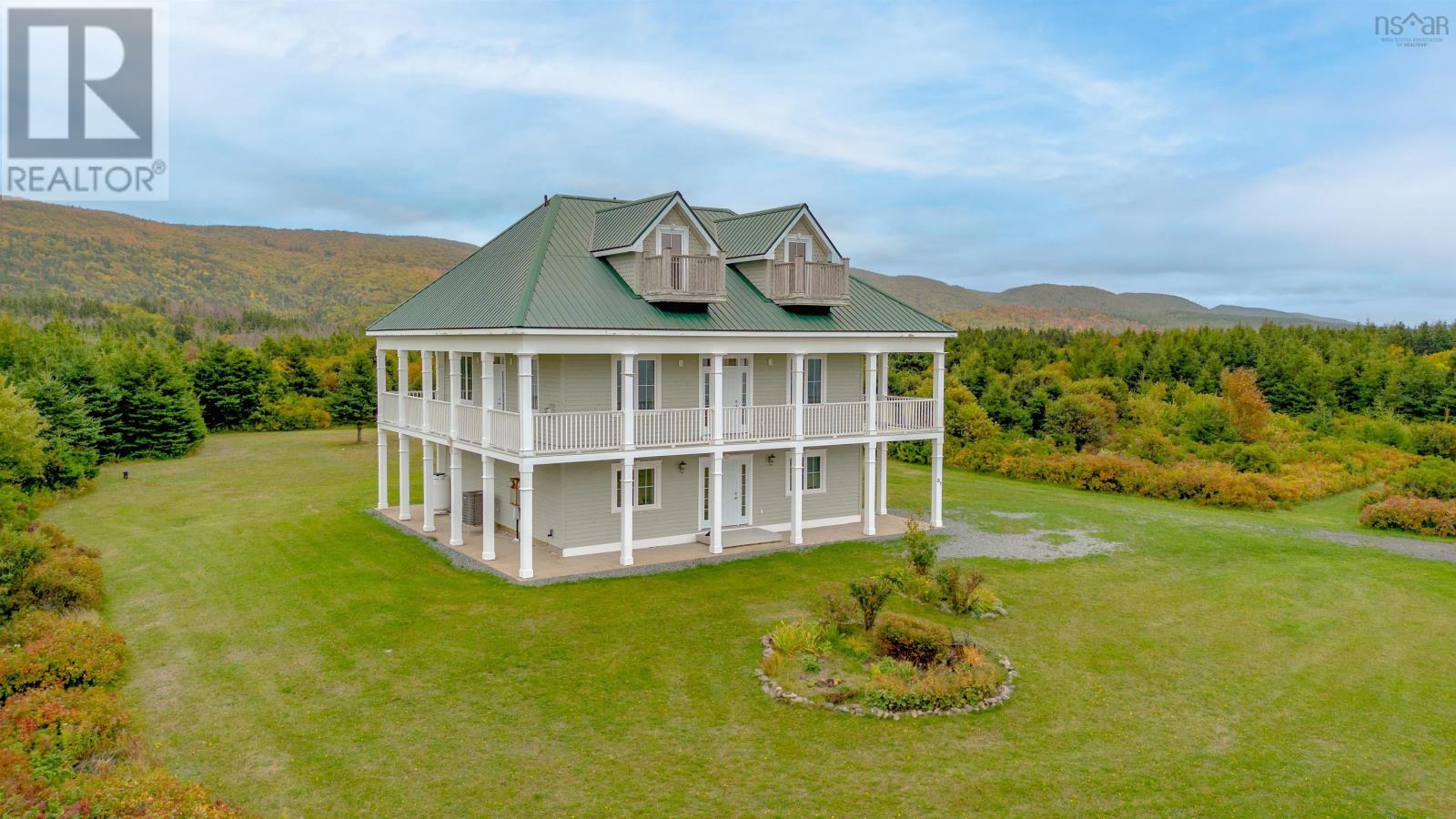 81 Aucoin Doucet Road, Cap Le Moine, Nova Scotia  B0E 3A0 - Photo 4 - 202509343