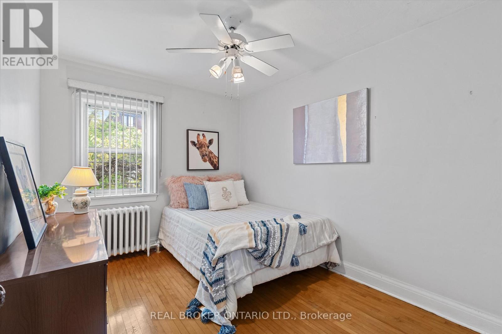 882 Coxwell Avenue, Toronto, Ontario  M4C 3G2 - Photo 22 - E12174980