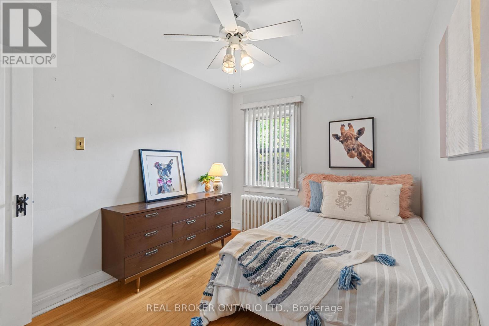 882 Coxwell Avenue, Toronto, Ontario  M4C 3G2 - Photo 23 - E12174980