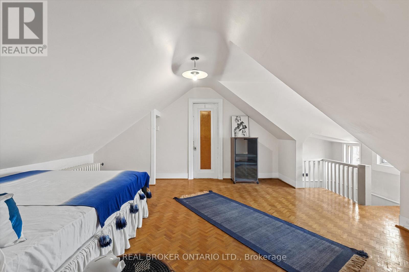 882 Coxwell Avenue, Toronto, Ontario  M4C 3G2 - Photo 26 - E12174980