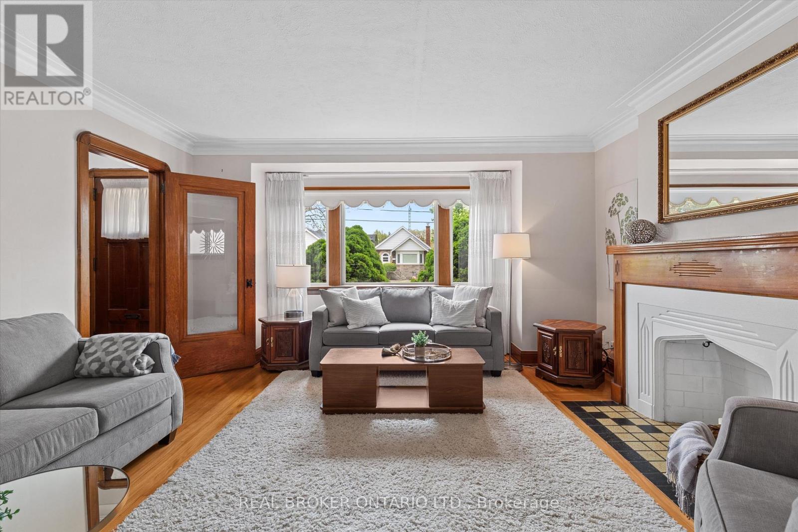 882 Coxwell Avenue, Toronto, Ontario  M4C 3G2 - Photo 8 - E12174980