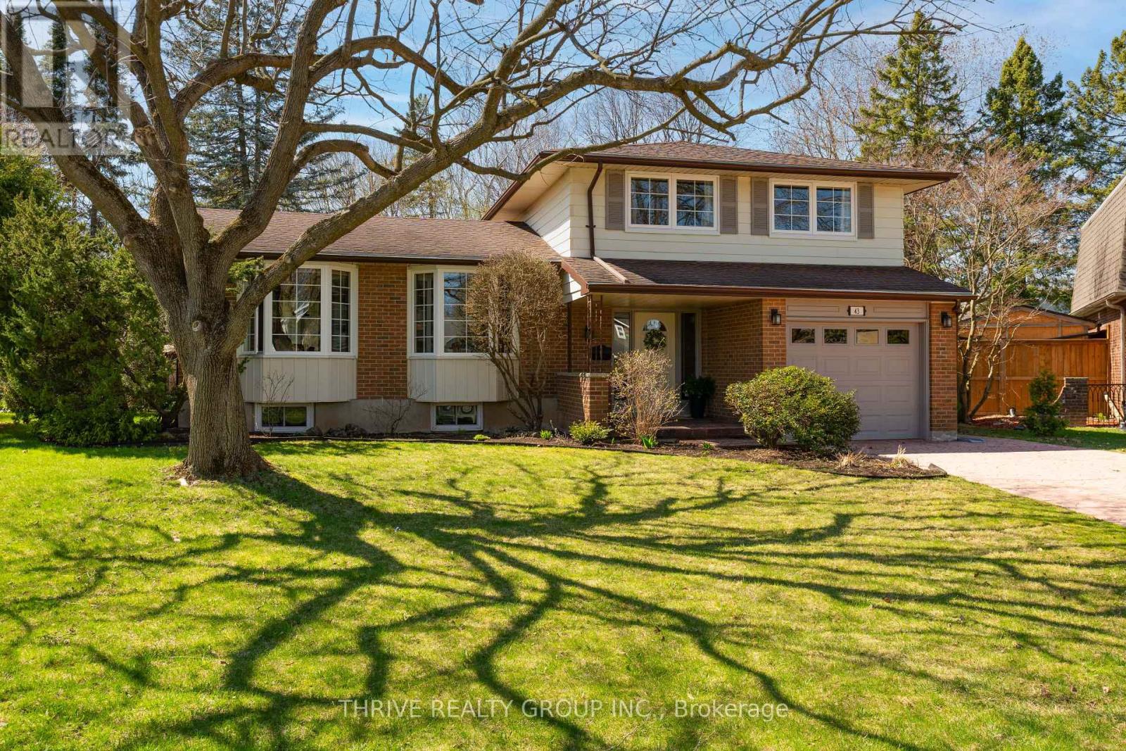 43 Milford Crescent