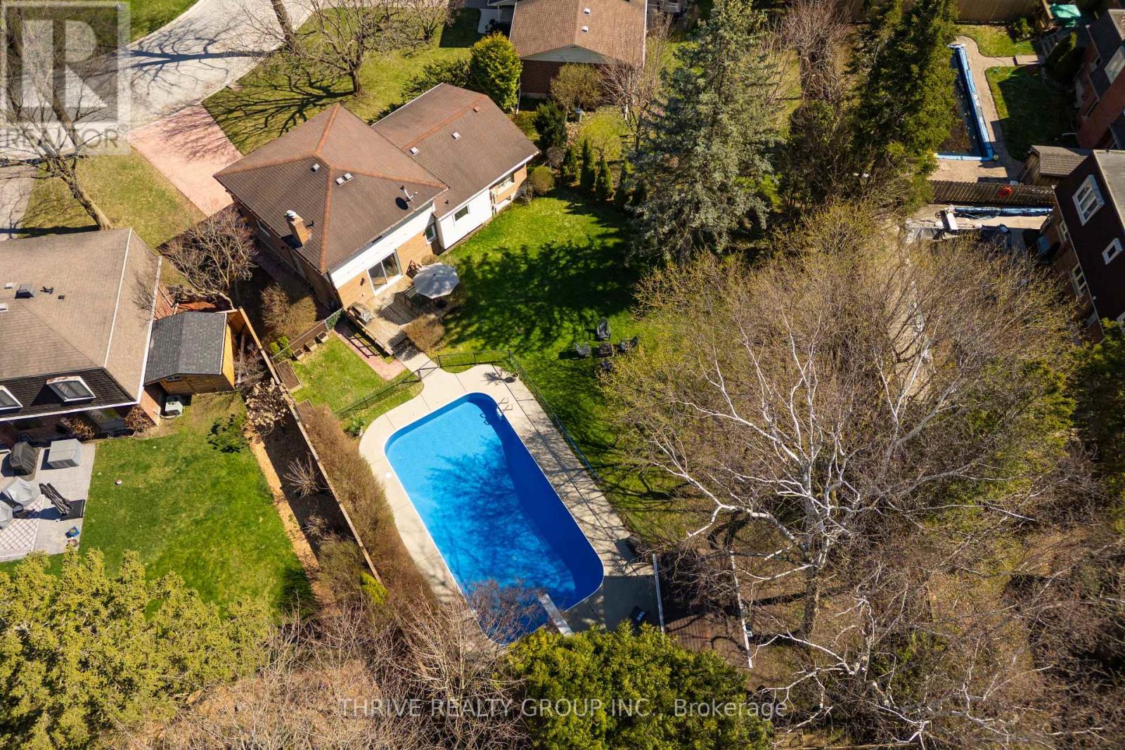 43 Milford Crescent, London North, Ontario  N5X 1A9 - Photo 38 - X12107237