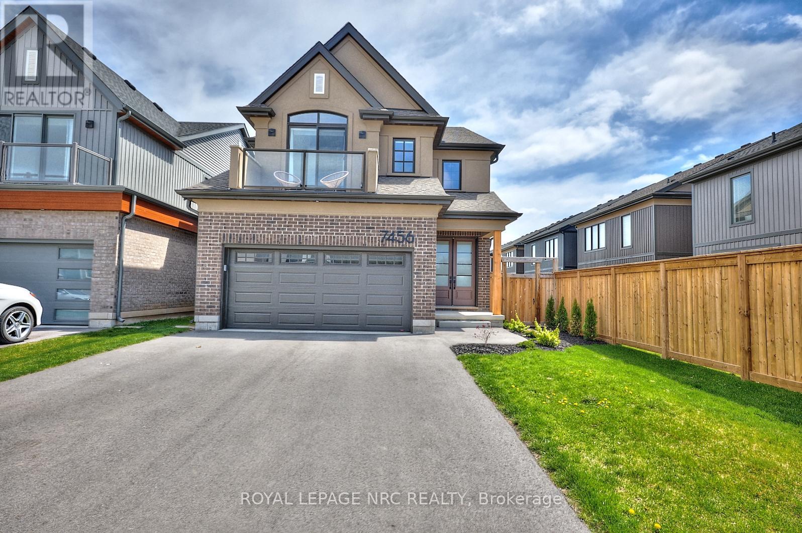 7456 Parkside Road, Niagara Falls (Brown), Ontario  L2H 0K7 - Photo 2 - X12121601