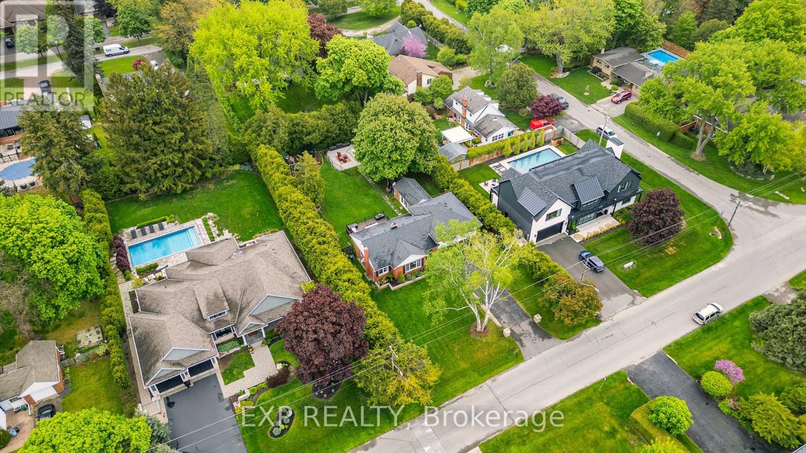 951 Gorton Avenue, Burlington (Bayview), Ontario  L7T 1S6 - Photo 45 - W12174975