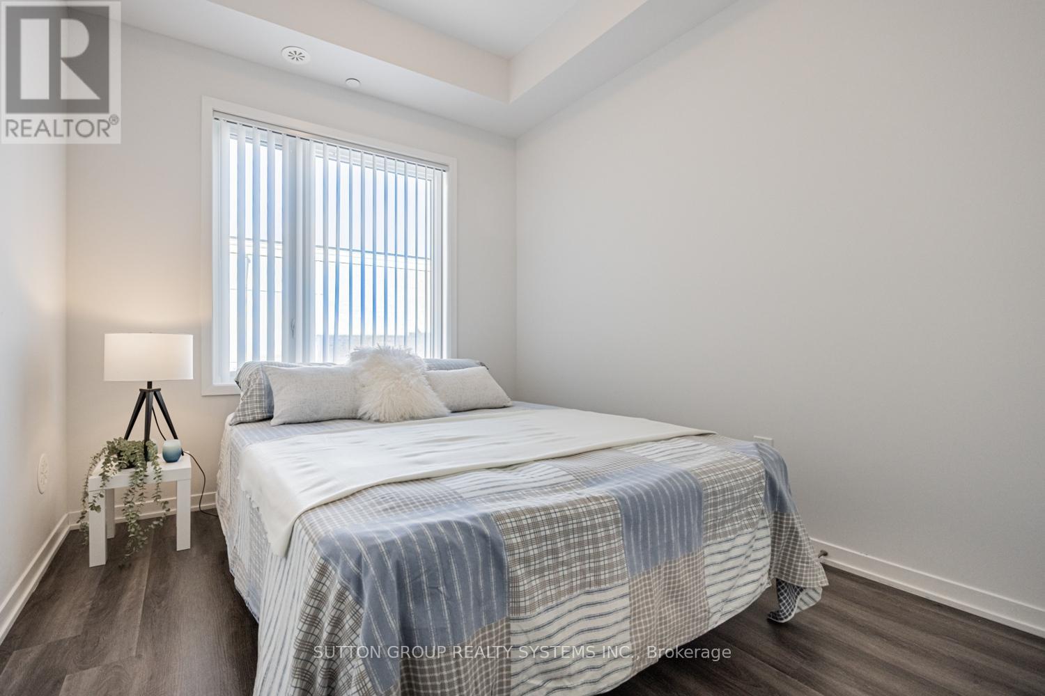 199 - 10 Lloyd Janes Lane, Toronto (New Toronto), Ontario  M8V 0J6 - Photo 17 - W12174983
