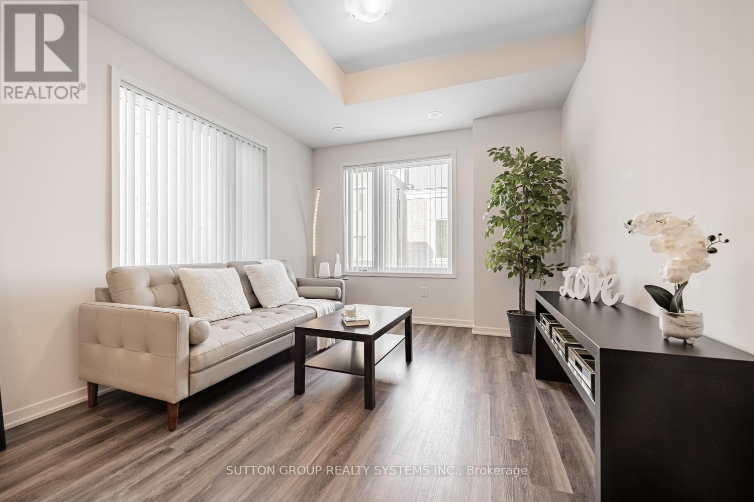 199 - 10 Lloyd Janes Lane, Toronto (New Toronto), Ontario  M8V 0J6 - Photo 8 - W12174983