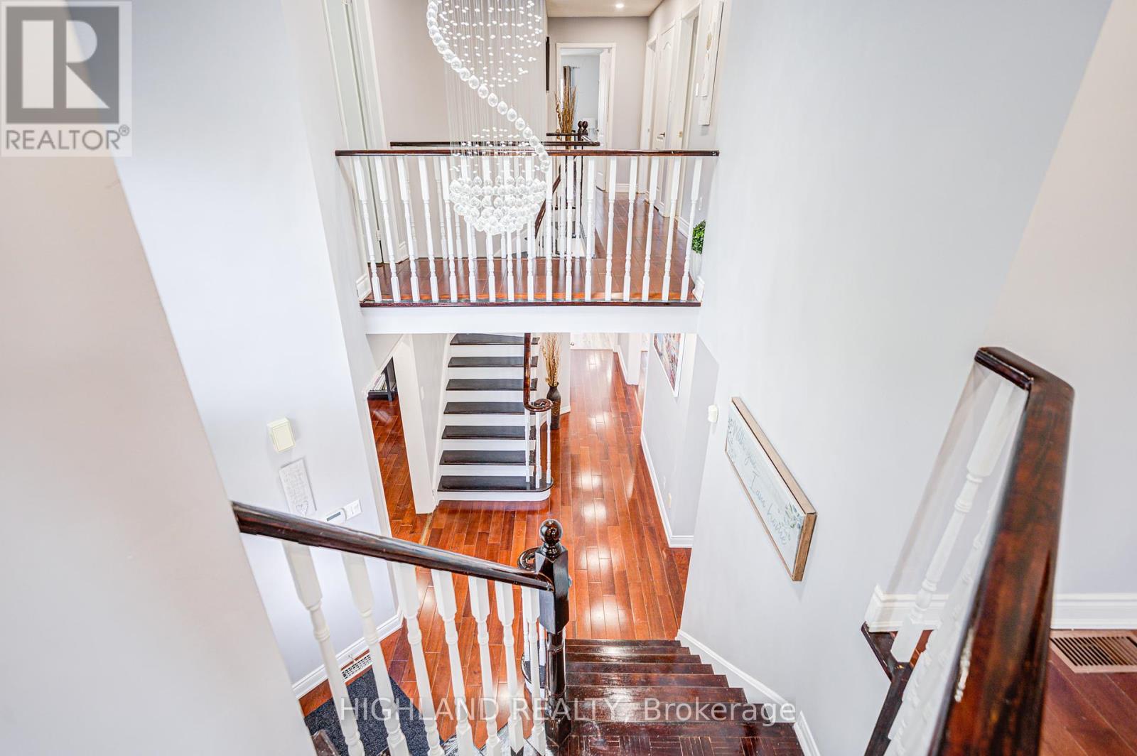 4781 Crystal Rose Drive, Mississauga, Ontario  L5V 1G9 - Photo 17 - W12174989