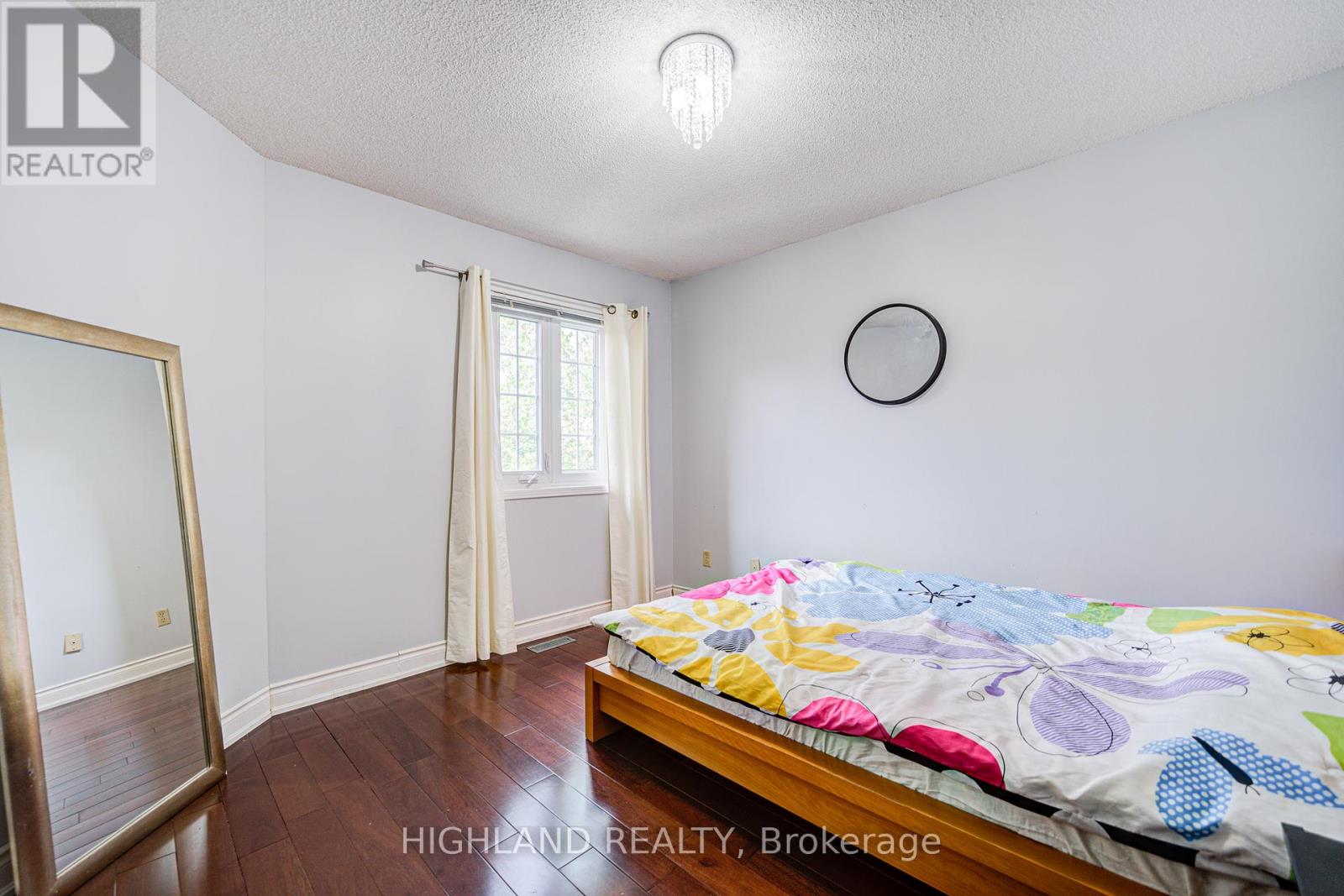 4781 Crystal Rose Drive, Mississauga, Ontario  L5V 1G9 - Photo 31 - W12174989