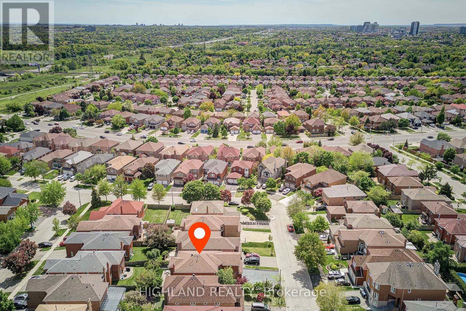 4781 Crystal Rose Drive, Mississauga, Ontario  L5V 1G9 - Photo 48 - W12174989