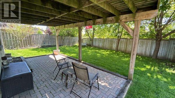 39 Aranka Court, Richmond Hill, Ontario  L4C 7V2 - Photo 39 - N12108934