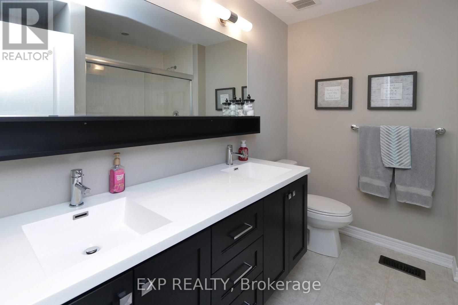 116 - 1890 Rymal Road E, Hamilton, Ontario  L0R 1P0 - Photo 10 - X12174971