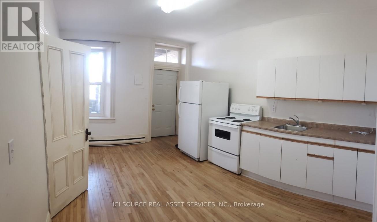 2 - 146 King Street W, Brockville, Ontario  K6V 3R5 - Photo 4 - X12174988