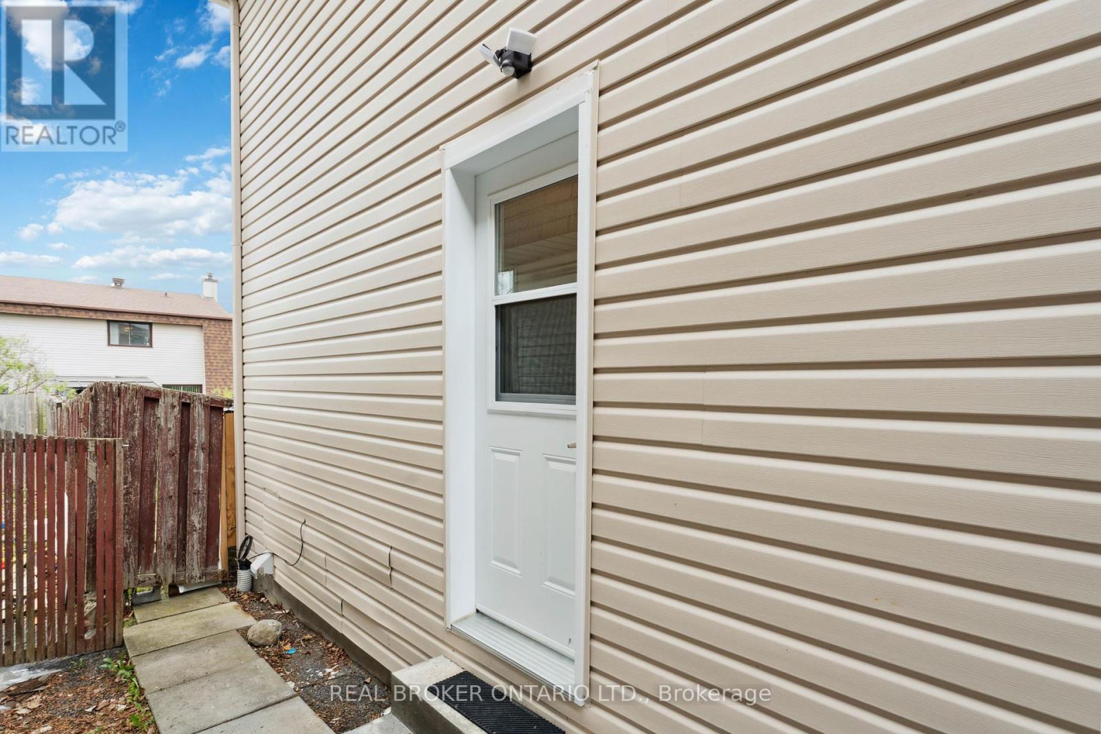 125 Priam Way, Ottawa, Ontario  K2H 8S7 - Photo 47 - X12131614