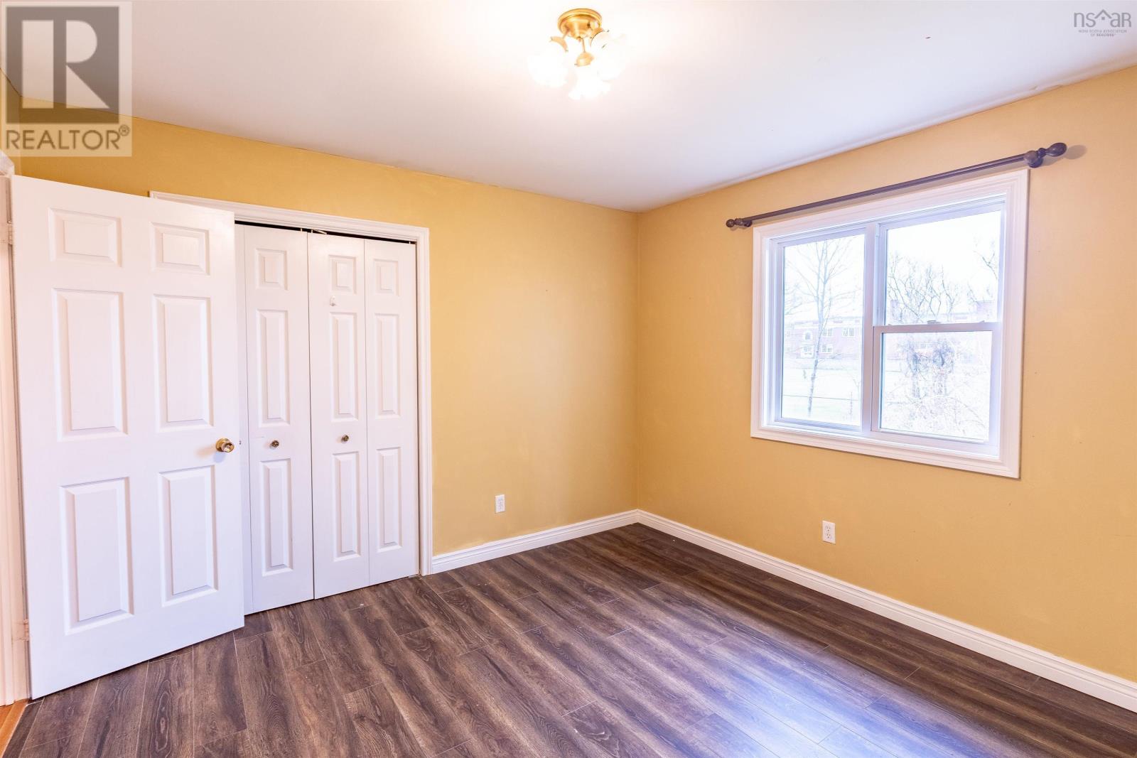 59 Porter Street, Yarmouth, Nova Scotia  B5A 2Y8 - Photo 13 - 202504162