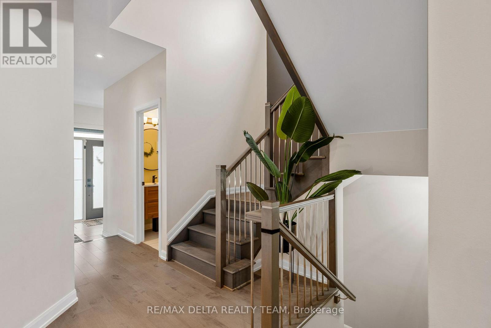 252 Aquarium Avenue, Ottawa, Ontario  K4A 1L2 - Photo 4 - X12175006