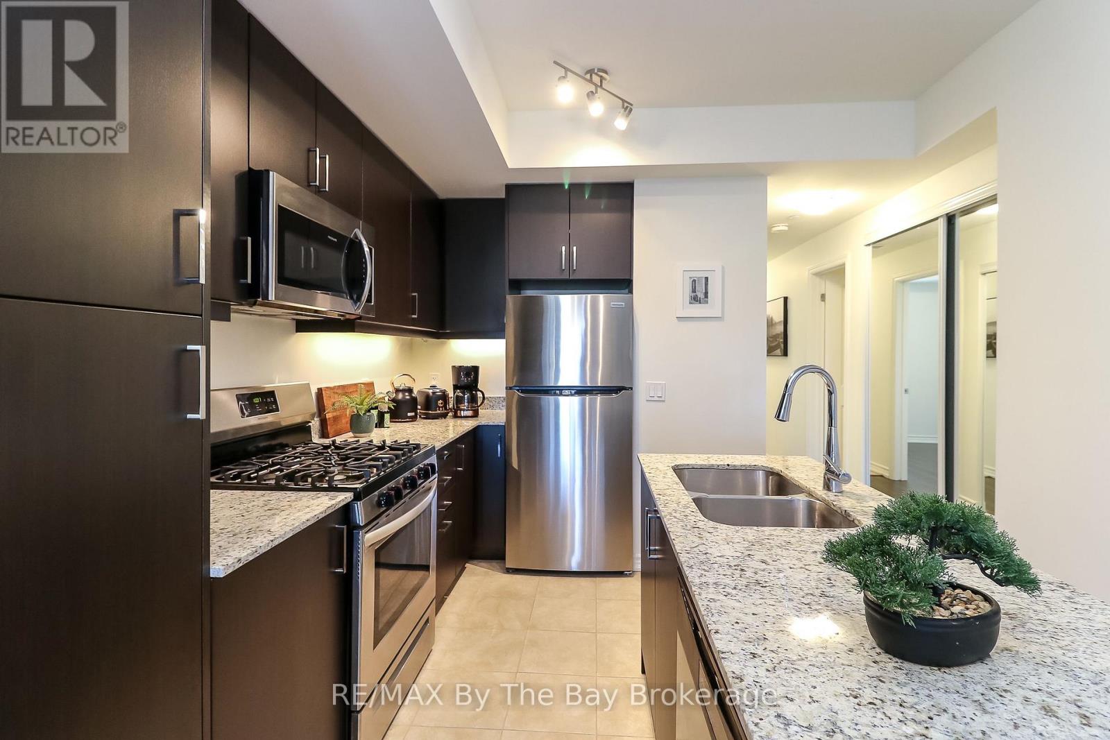 205 - 17 Spooner Crescent, Collingwood, Ontario  L9Y 1T3 - Photo 21 - S12114579