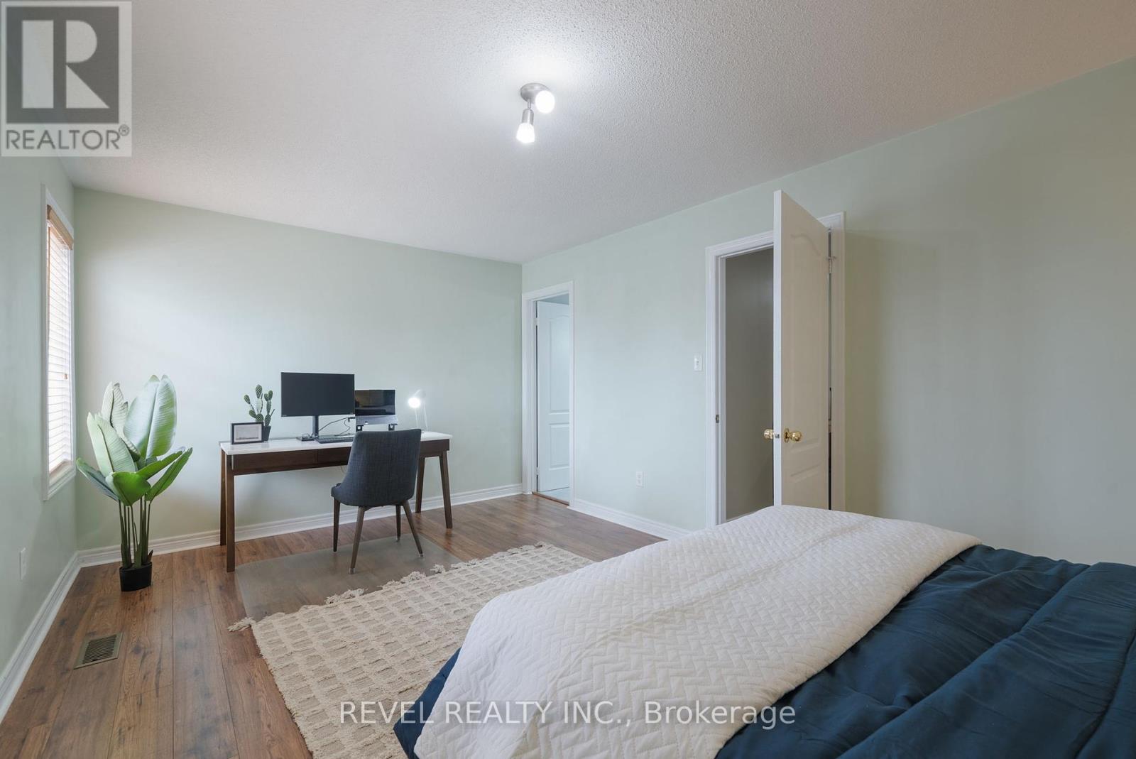 100 Ashbury Boulevard, Ajax, Ontario  L1Z 1N1 - Photo 28 - E12142022
