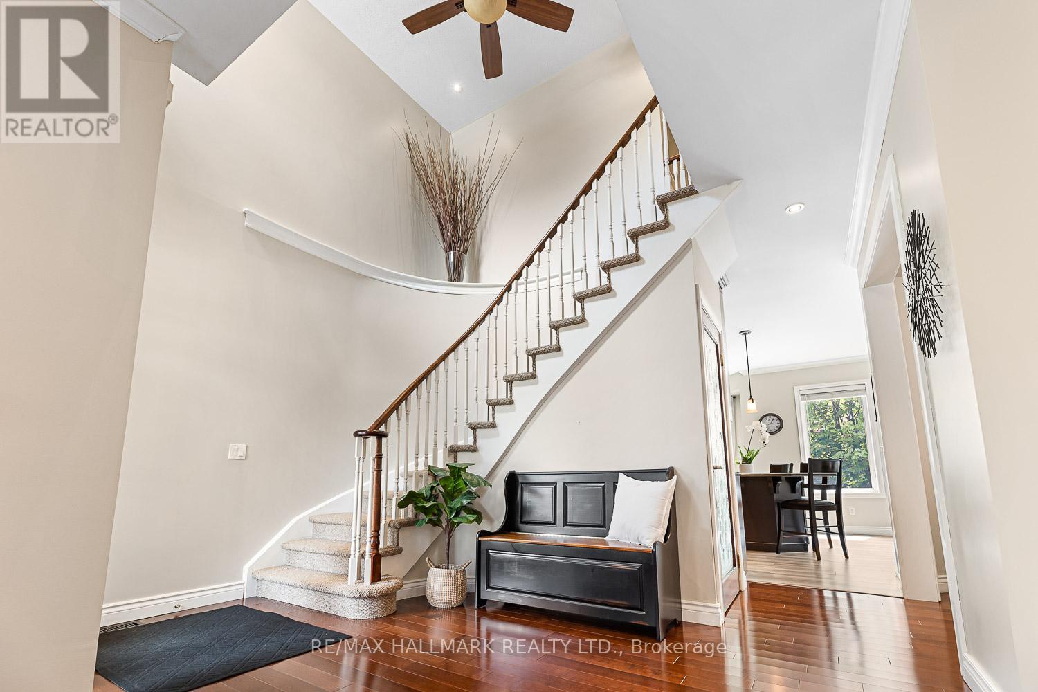 105 Secord Street, Pickering, Ontario  L1V 6V6 - Photo 4 - E12164536