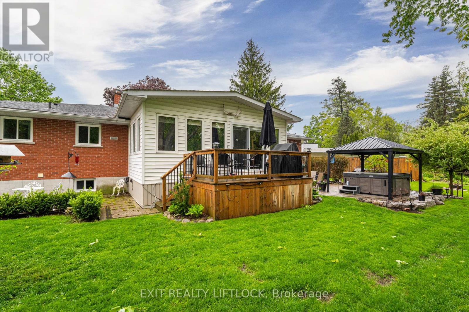 68 Champlain Crescent, Peterborough North, Ontario  K9L 1T1 - Photo 32 - X12172569