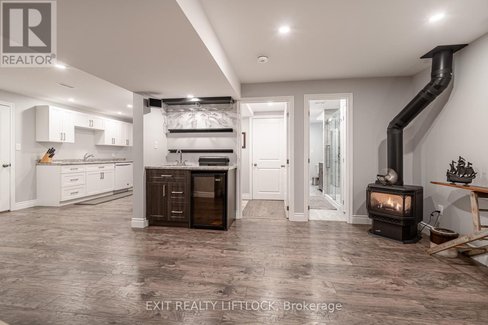 68 Champlain Crescent, Peterborough North, Ontario  K9L 1T1 - Photo 22 - X12172569