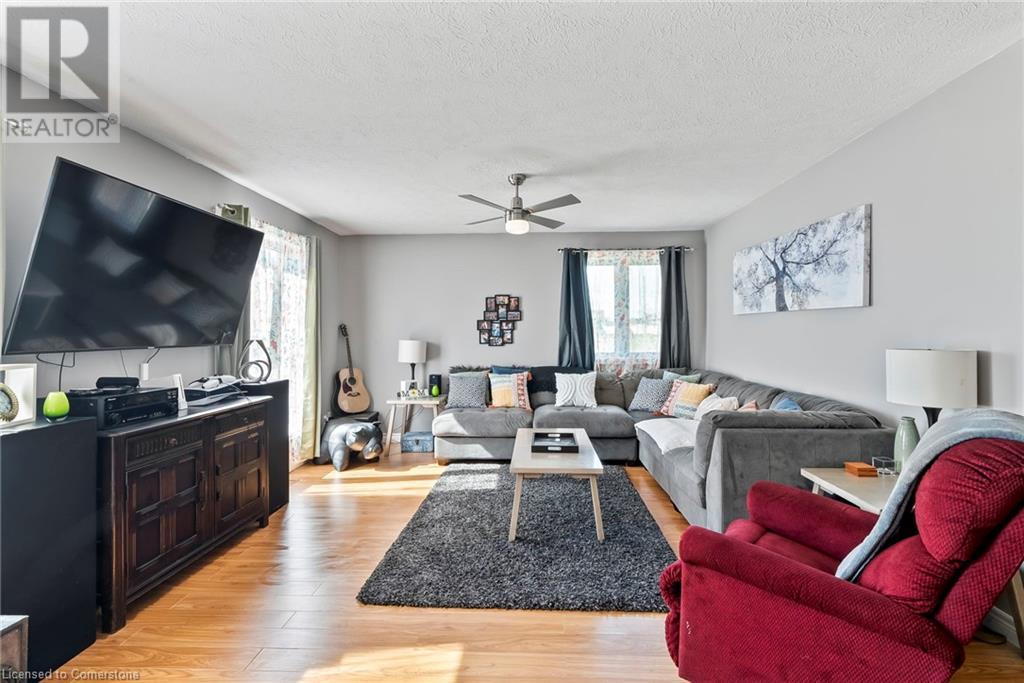 707 Reserve Avenue S, Listowel, Ontario N4W 2L3 - Photo 9 - 40733397