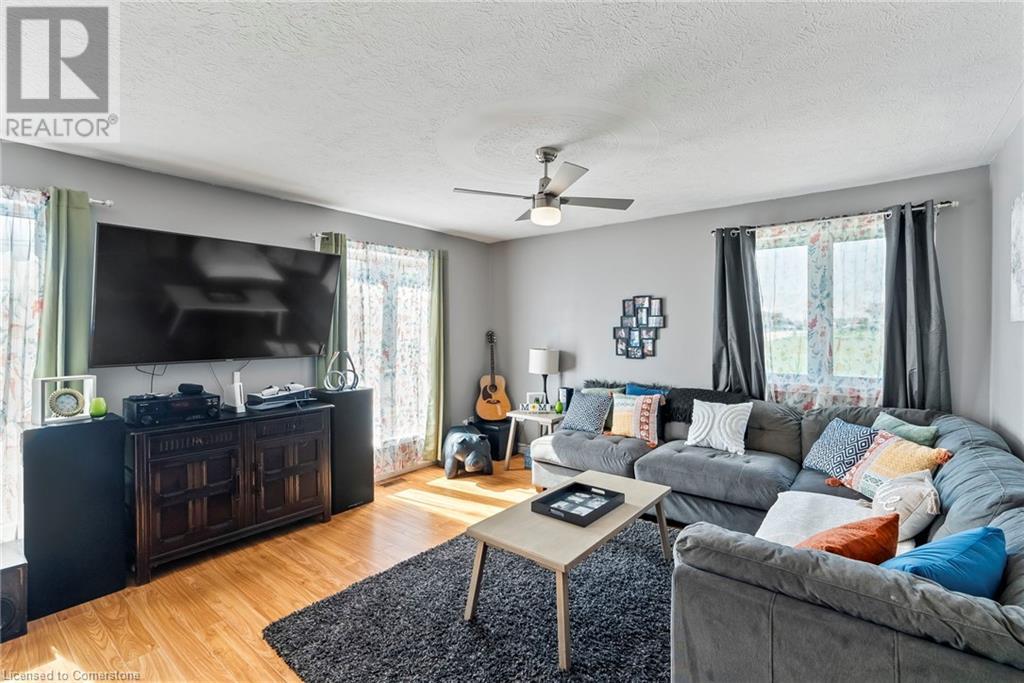 707 Reserve Avenue S, Listowel, Ontario N4W 2L3 - Photo 10 - 40733397