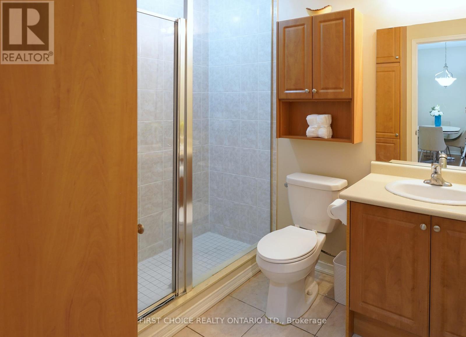 101 - 9973 Keele Street, Vaughan, Ontario  L4N 7J7 - Photo 10 - N12168088