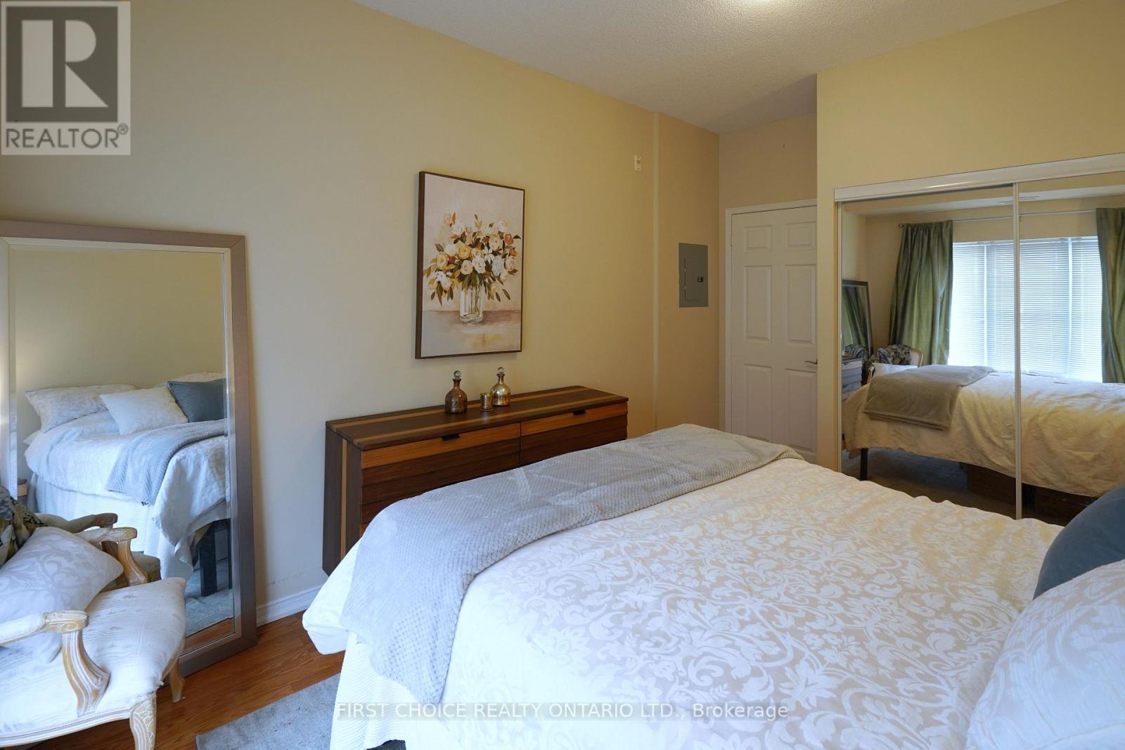 101 - 9973 Keele Street, Vaughan, Ontario  L4N 7J7 - Photo 14 - N12168088