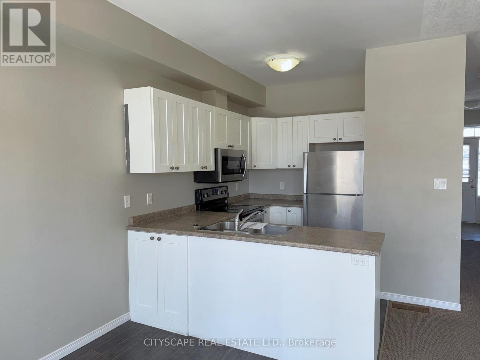 9 - 21 Diana Avenue, Brantford, Ontario  N3T 0G7 - Photo 10 - X11975066