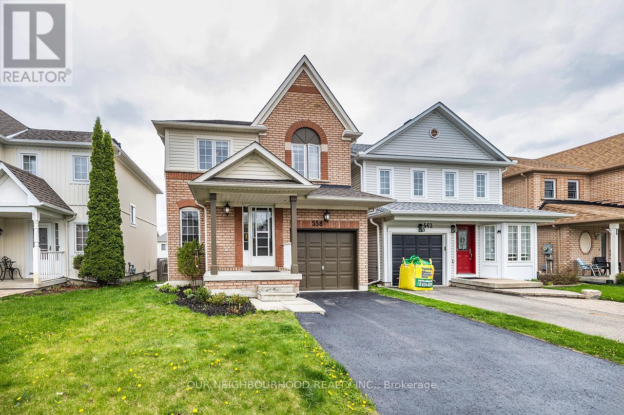 558 BRASSWINDS TRAIL, Oshawa, Ontario
