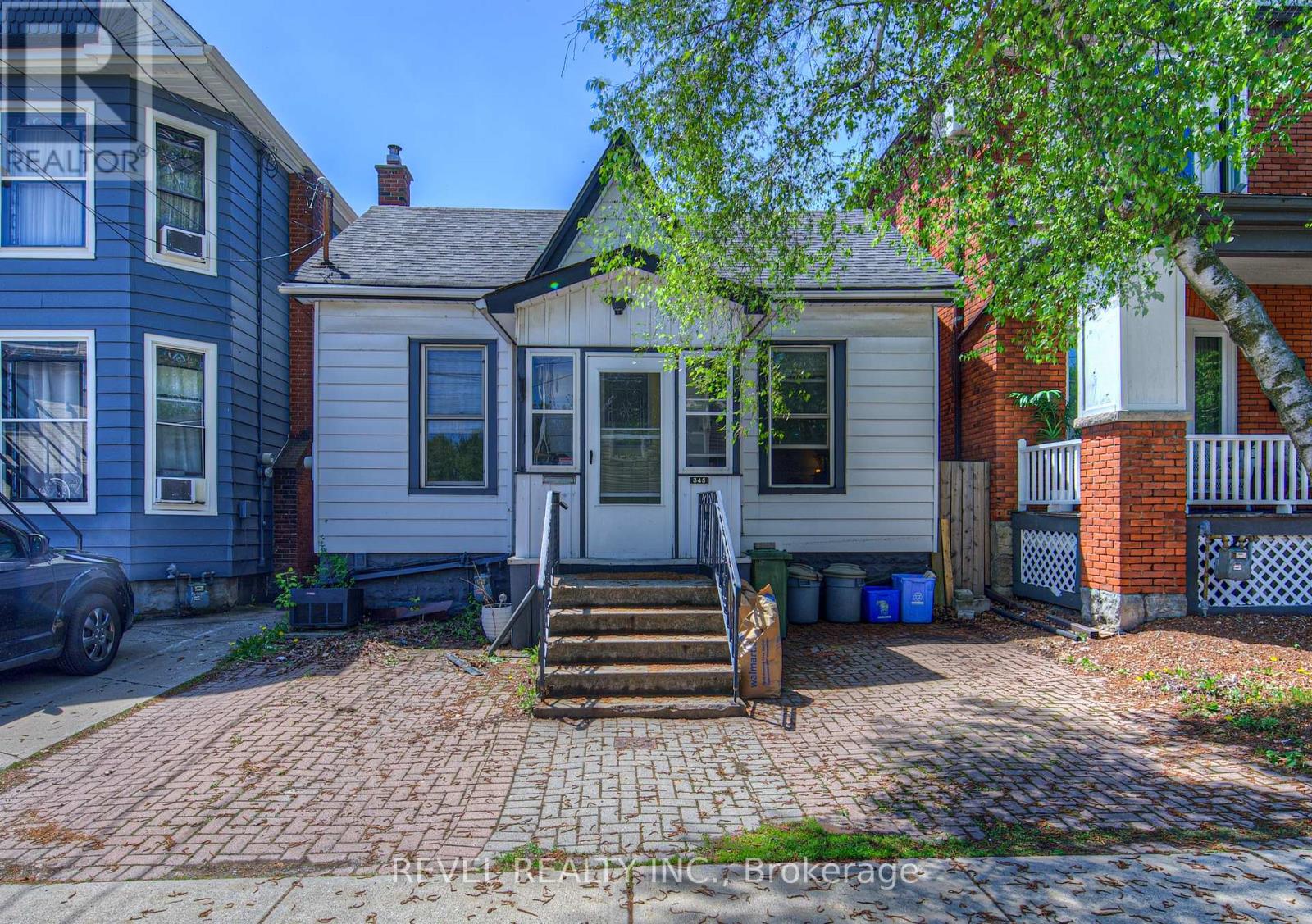 345 Hunter Street W, Hamilton, Ontario  L8P 1S6 - Photo 1 - X12175010