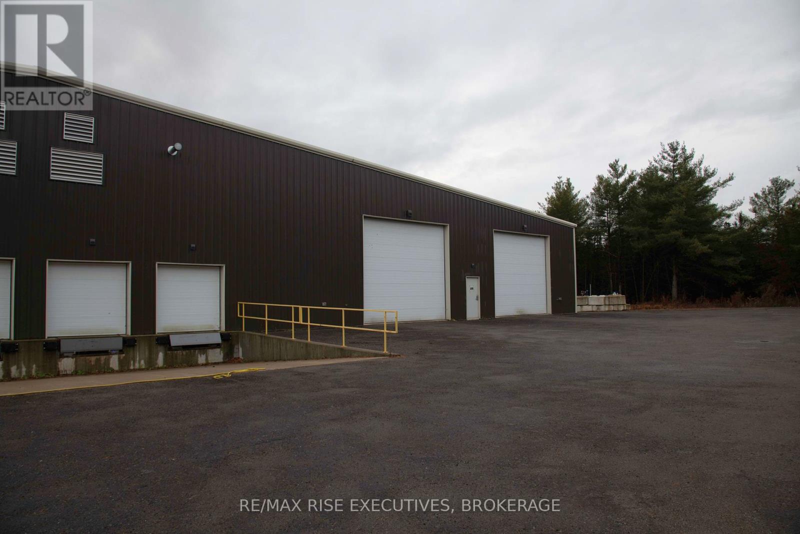 1 - 193 Resource Road, Kingston, Ontario  K7P 2T3 - Photo 4 - X12175076