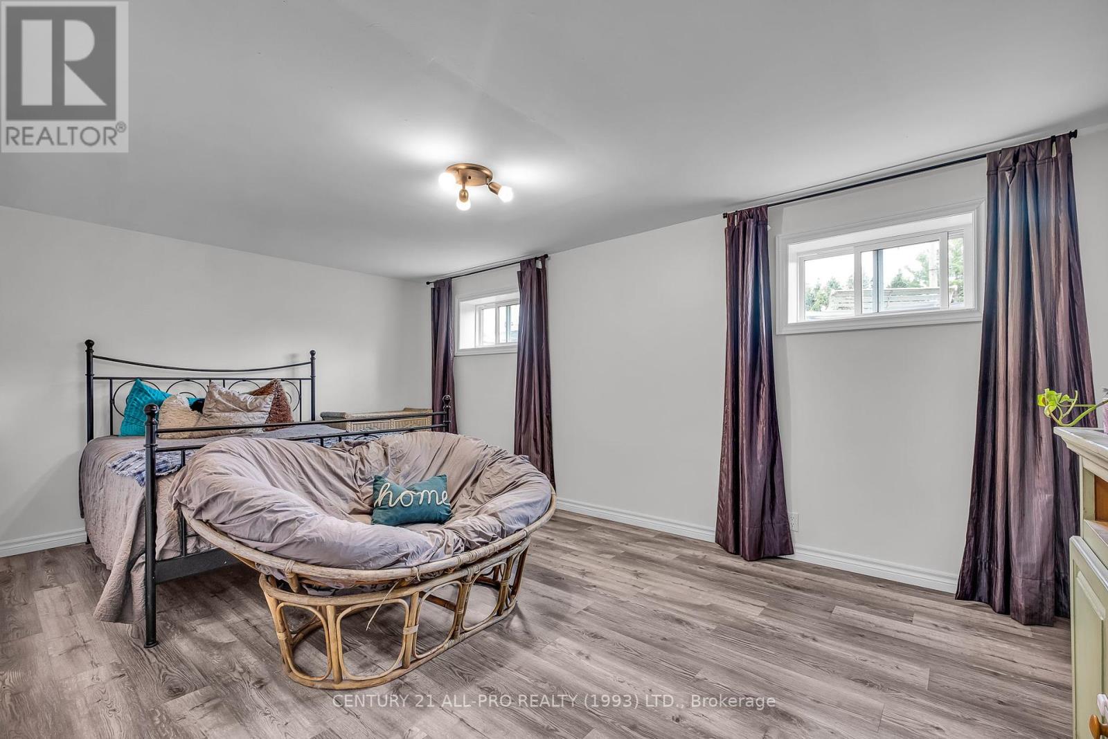8 Thomas Street, Cobourg, Ontario  K9A 4P6 - Photo 21 - X12175057